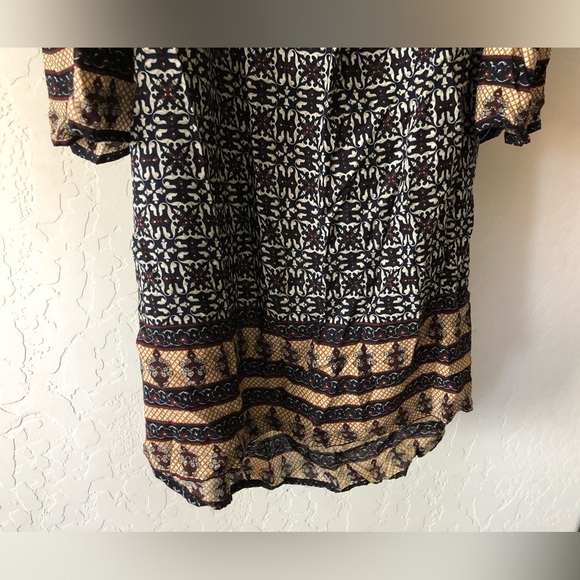 Umgee|Boho crotchet cold shoulder flowy dress in black & tan tones••Beachy LARGE - Picture 5 of 12